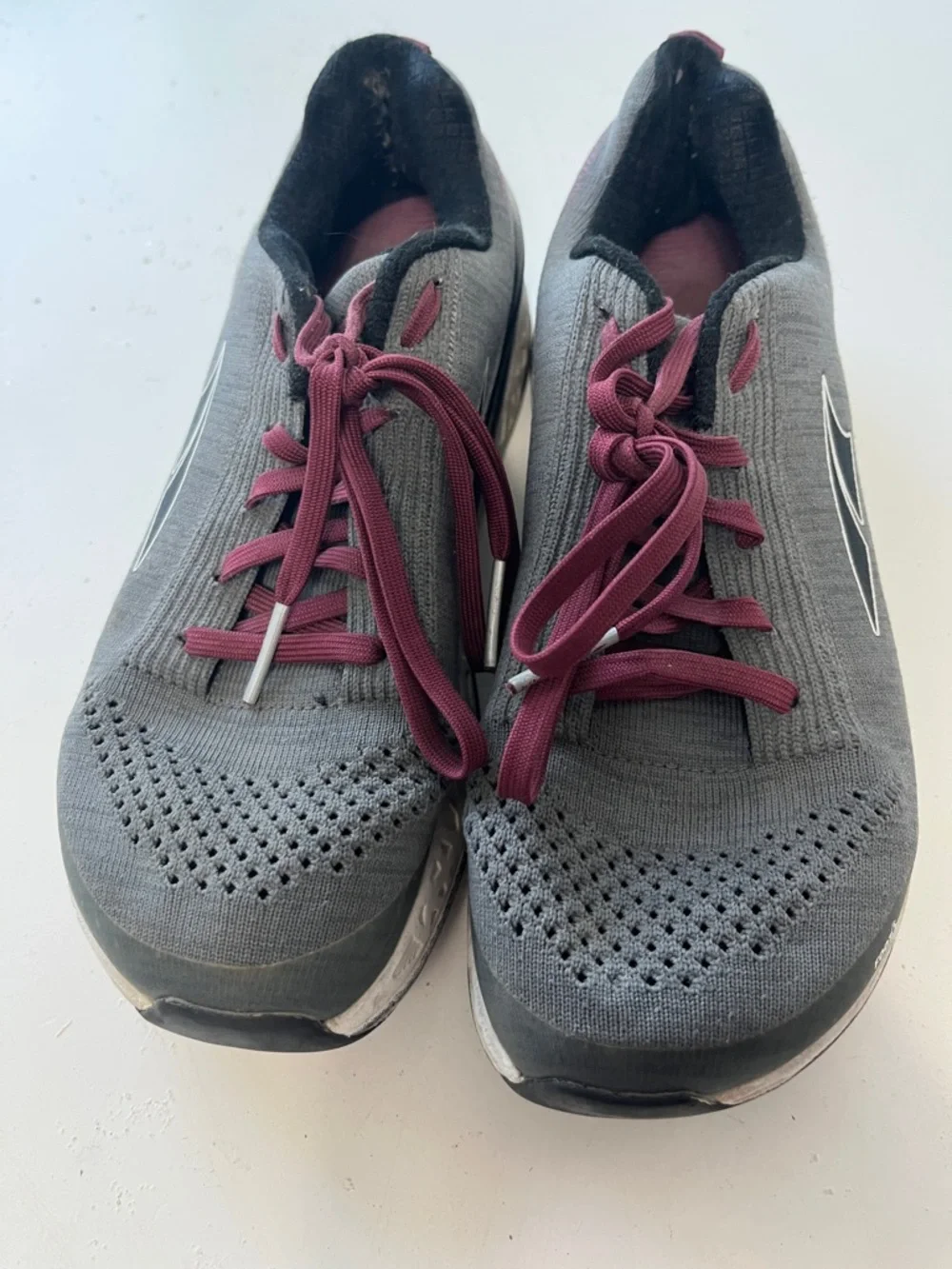 Altra Sz 7.5 Grey Guide Rail StabiliPad Athletic Running Shoes